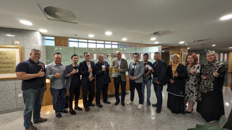 Kunjungan Hormat kepada GCEO Etiqa General Takaful Berhad