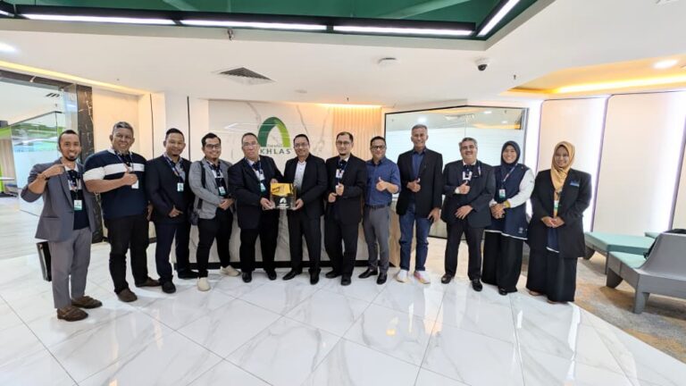 Kunjungan Hormat kepada CEO Takaful Ikhlas General Berhad